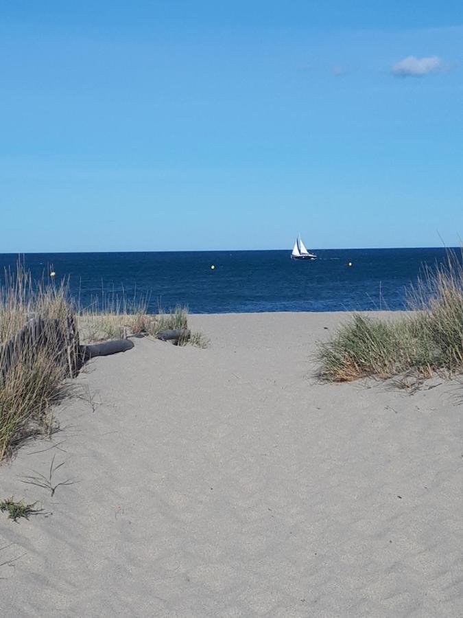 Appart Avec Terrasse Et Magnifique Vue Sur La Mer Le Barcares Exterior photo