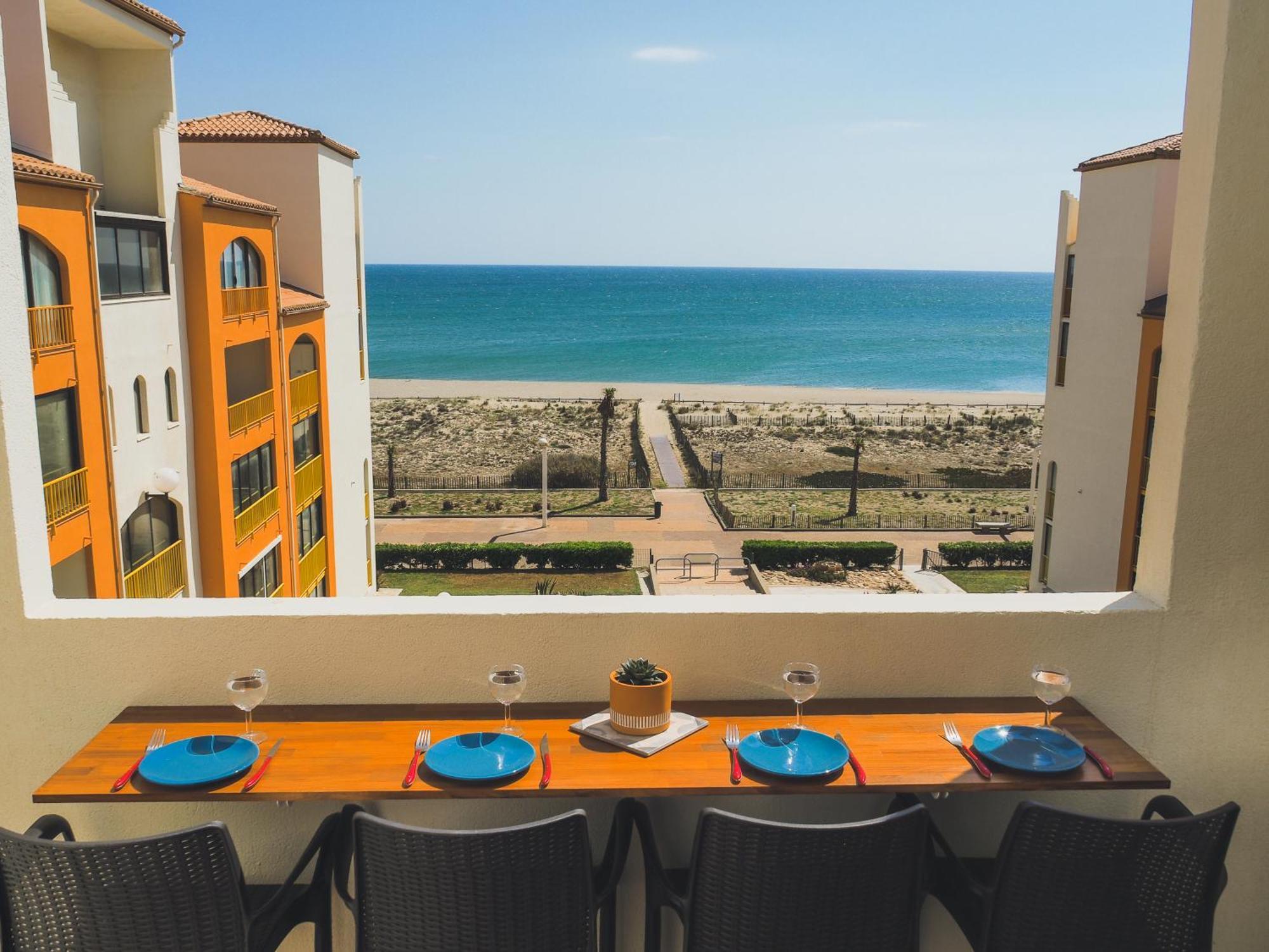 Appart Avec Terrasse Et Magnifique Vue Sur La Mer Le Barcares Exterior photo